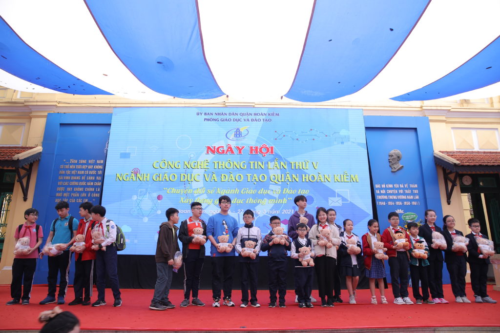 ngày hội công nghệ thông tin quận hoàn kiếm